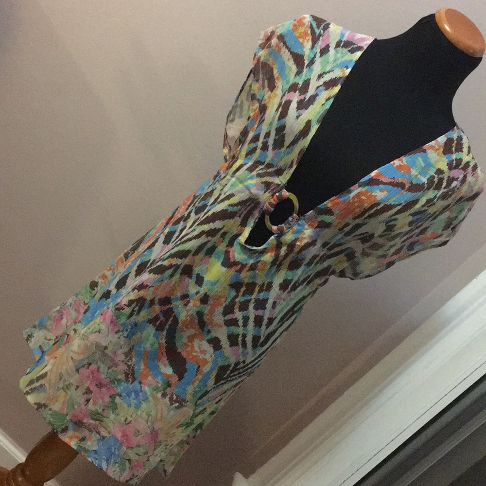 Becca woman’s mutual color sheer cover up sz XS/S